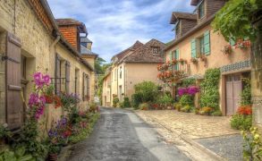 Renting In France: 5 Things To Keep In Mind
