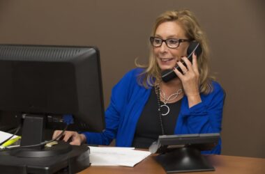 Reasons Why Your Business Might Need Secretarial Services